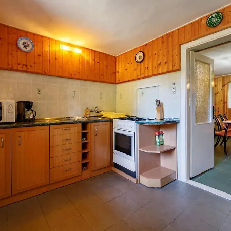 Amaryllis By Interhome Ferienhaus Balatonakarattya
